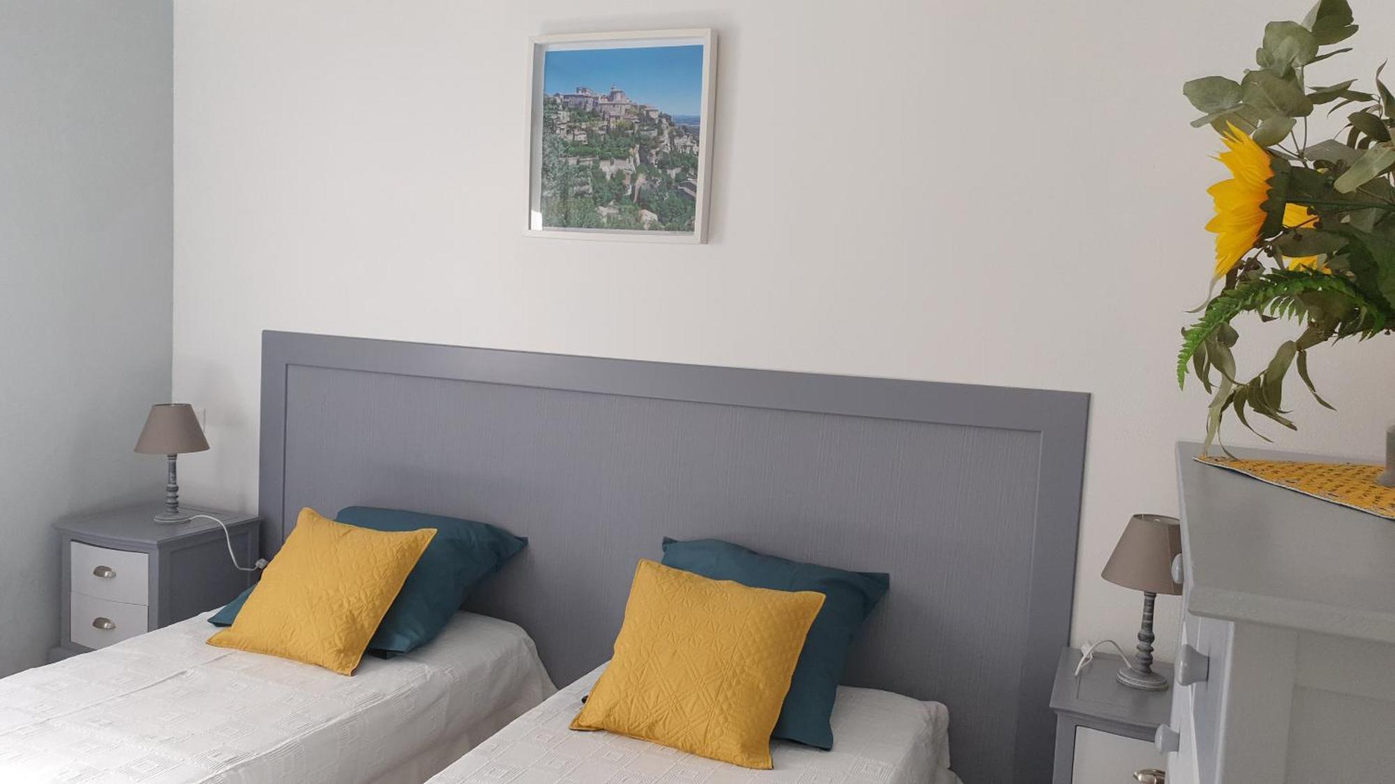 L'Angelus, Gite De Charme Au Coeur Du Vieux Village De Sablet Exteriér fotografie